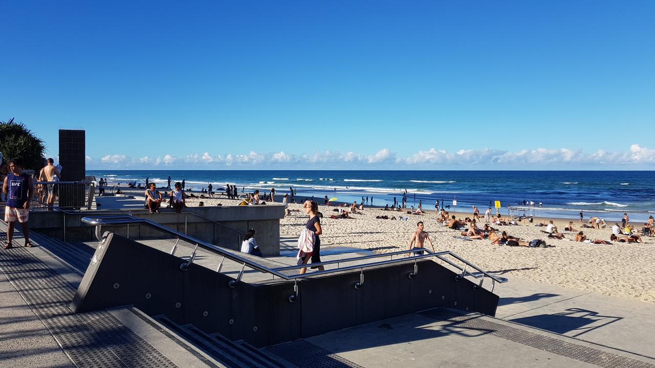 Beach Comber Daire Gold Coast Dış mekan fotoğraf